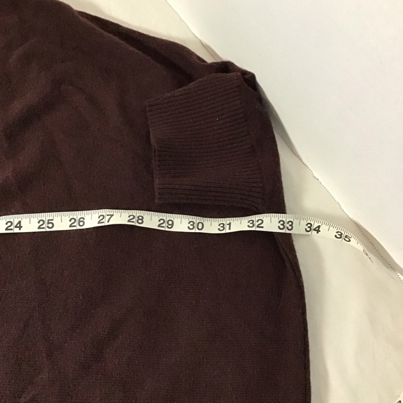 Ann Taylor box shape  loose fit sweater - Picture 5 of 6